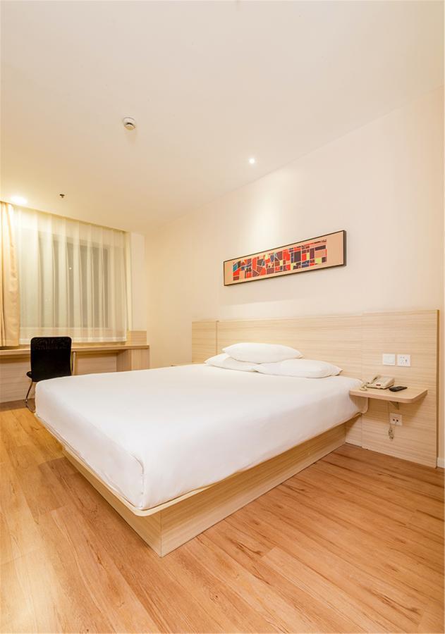 Hanting Hotel Nanjing Nanjing Southern Airlines University Ruijin Road Экстерьер фото